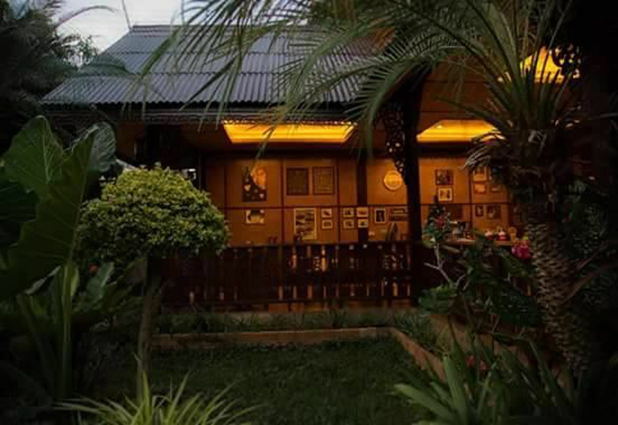 Little Home Guest House Chiang Mai Zewnętrze zdjęcie